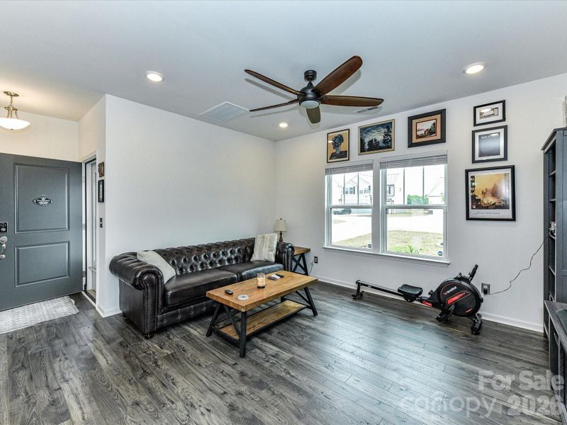 Furnished interior view inside a new home in , Pageland (Image 15).
