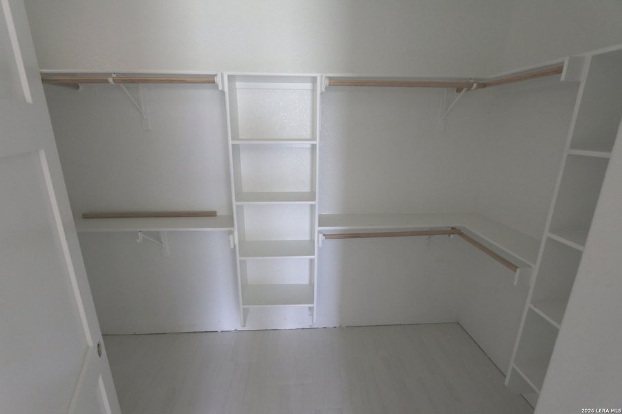 Image 21 of a home in .
