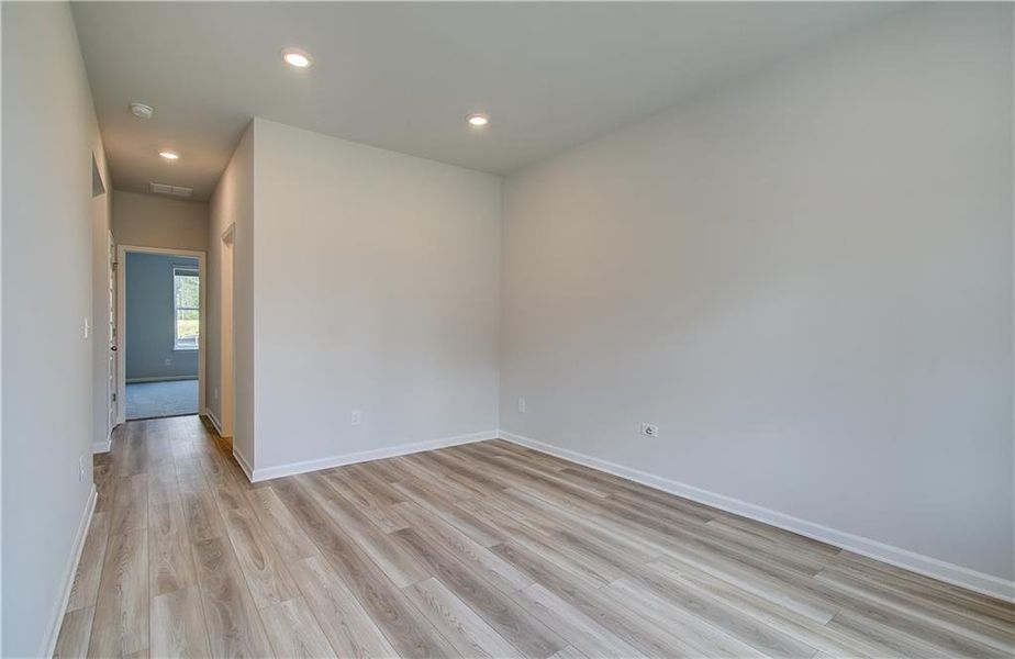 Spacious, unfurnished interior of a new home in Westwind Estates, Hampton (Image 17).