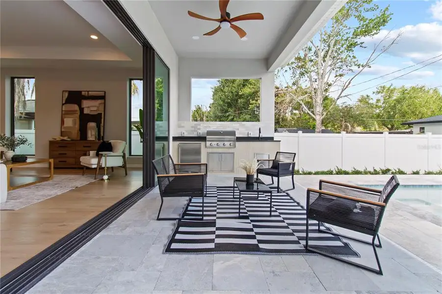 Exterior details and patio area of a home in , Orlando (Image 3).