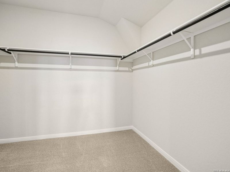 Spacious, unfurnished interior of a new home in Legendary Trails - Premier Series, Cibolo (Image 10).