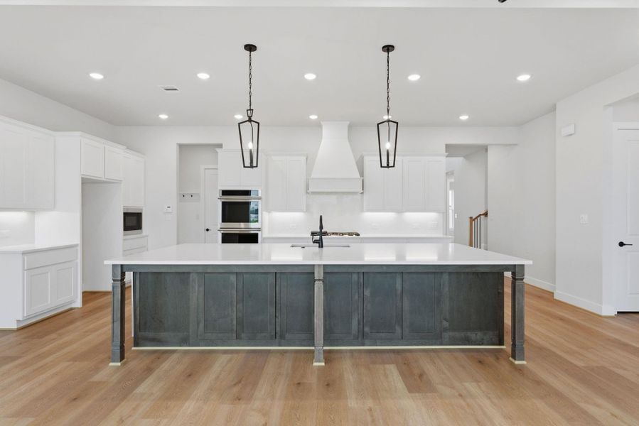 Furnished interior view inside a new home in Towne Lake, Cypress (Image 6).