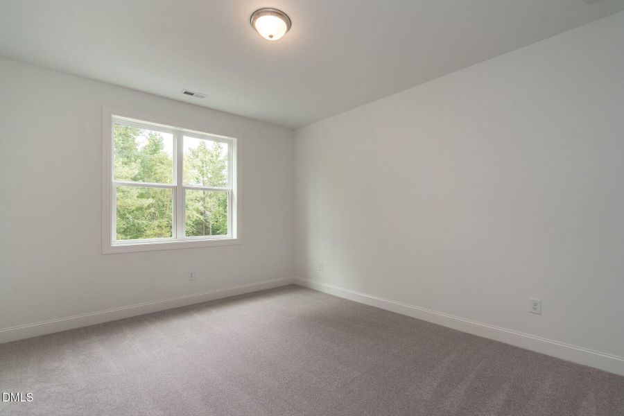 030-1920x1080-third-bedroom 030-1920x1080-third-bedroom