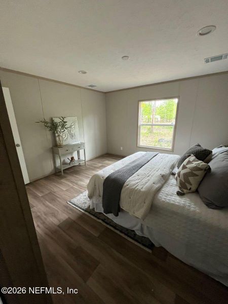 Furnished interior view inside a new home in , Starke (Image 10).