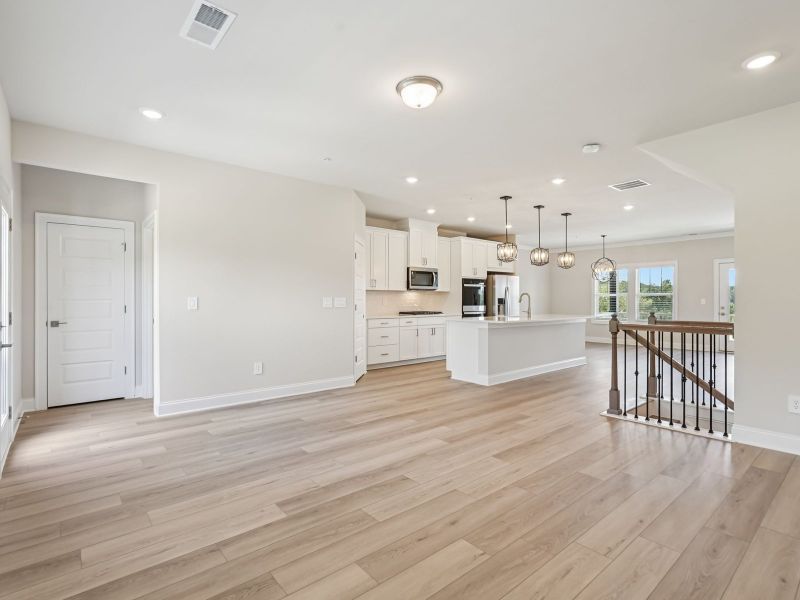 The Jordan floorplan with the Classic White Linen interior package.