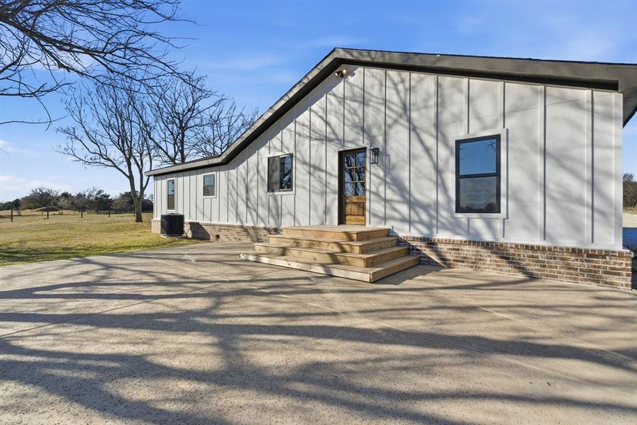 Exterior details and patio area of a home in , Collinsville (Image 2). Exterior details and patio area of a home in , Collinsville (Image 2).