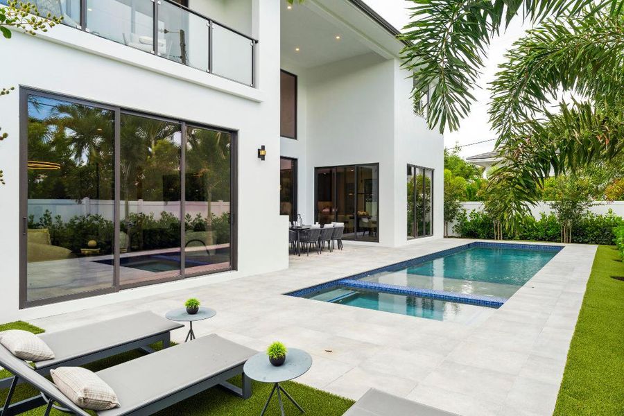 245 NE Olive Way Boca Raton FL 82