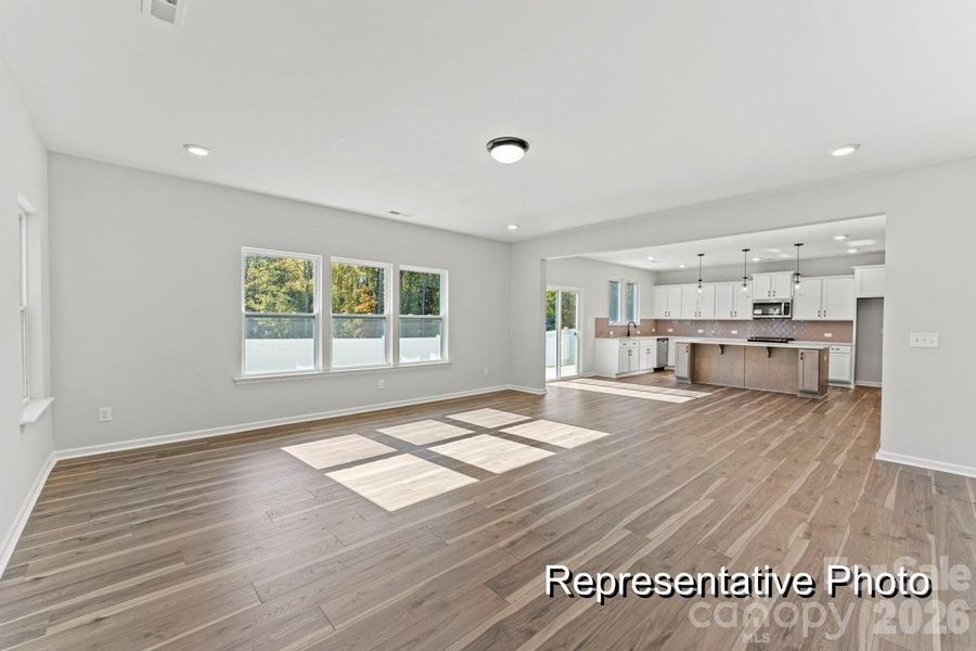 Spacious, unfurnished interior of a new home in Huntington Hills, Lincolnton (Image 14).
