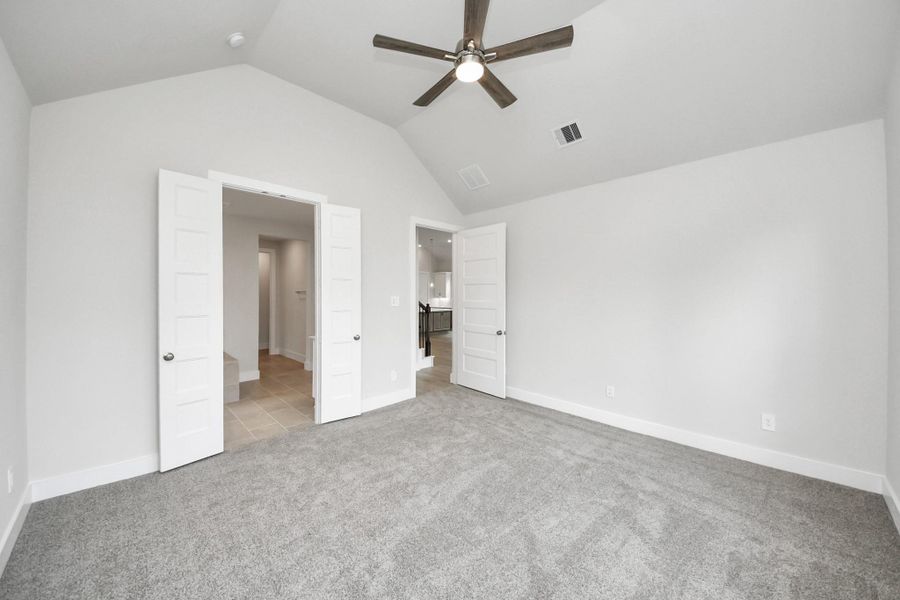 Representative model home photos shown for illustrative purposes only. Actual home, features, and finishes may vary. Home is currently under construction.