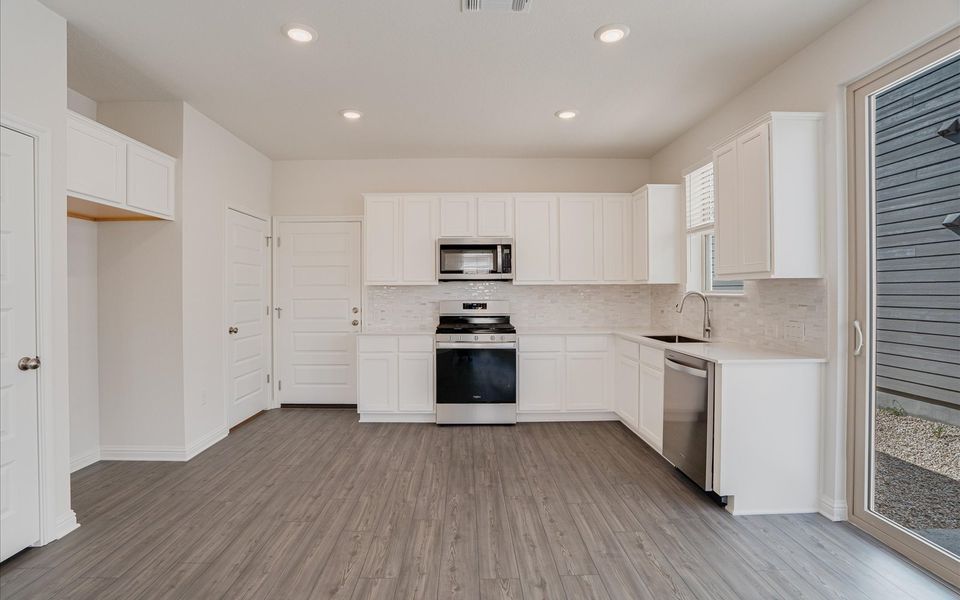 Furnished interior view inside a new home in Easton Park, Austin (Image 6).