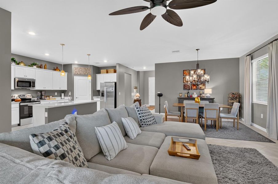 Living Room 6
