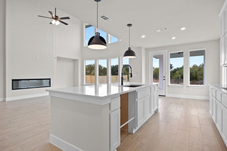 Representative image. Features, specifications, selections and colors may vary. Representative image. Features, specifications, selections and colors may vary.