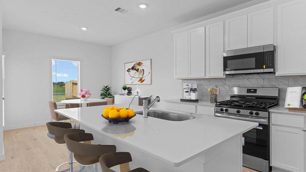 *Images and 3D tour are for illustration only and options may vary from home as built. *Images and 3D tour are for illustration only and options may vary from home as built.