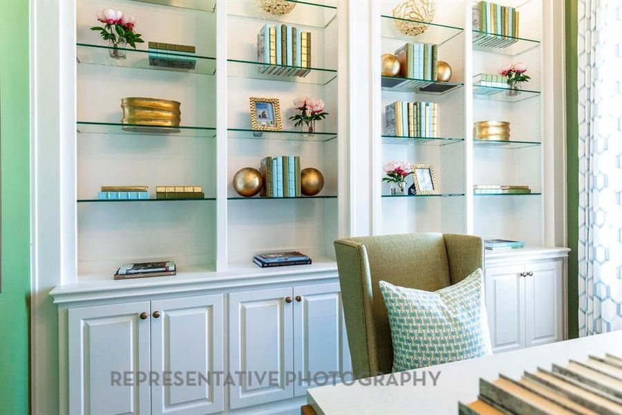 Furnished interior view inside a new home in Star Trail, Prosper (Image 32).