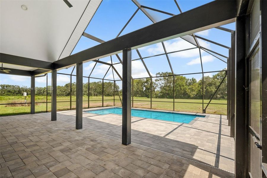 Image 27 of a home in . Image 27 of a home in .