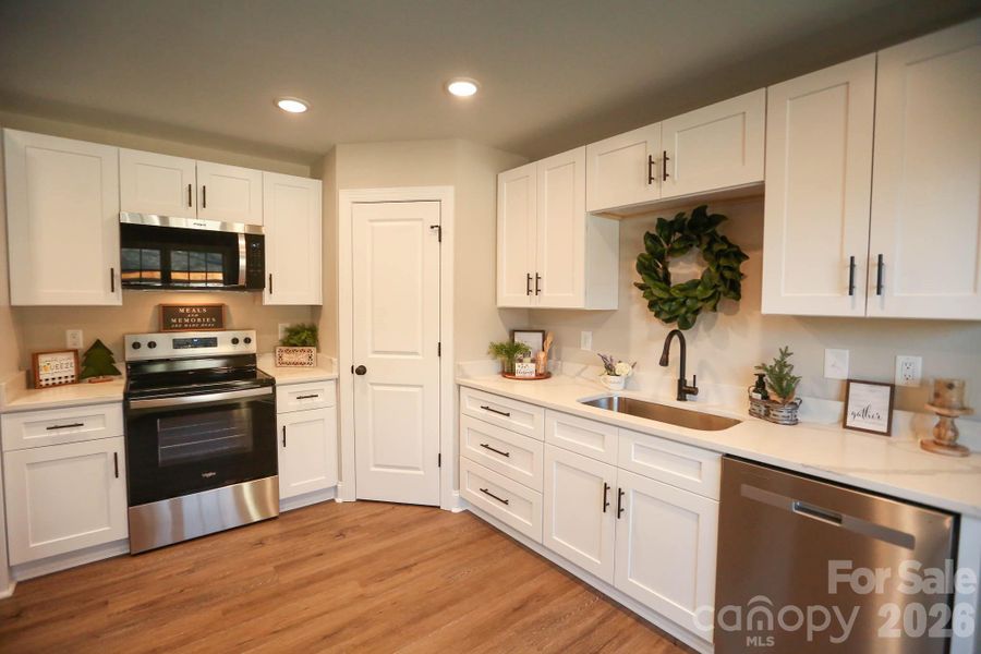 Furnished interior view inside a new home in , Kannapolis (Image 8).