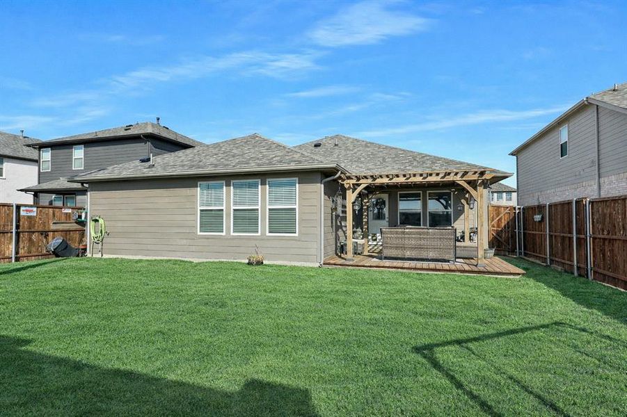 Exterior details and patio area of a home in , Weston (Image 21).