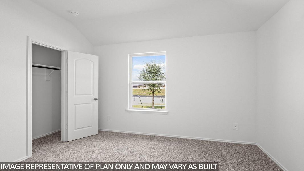 Spacious, unfurnished interior of a new home in Silverthorne, Conroe (Image 9). Spacious, unfurnished interior of a new home in Silverthorne, Conroe (Image 9).