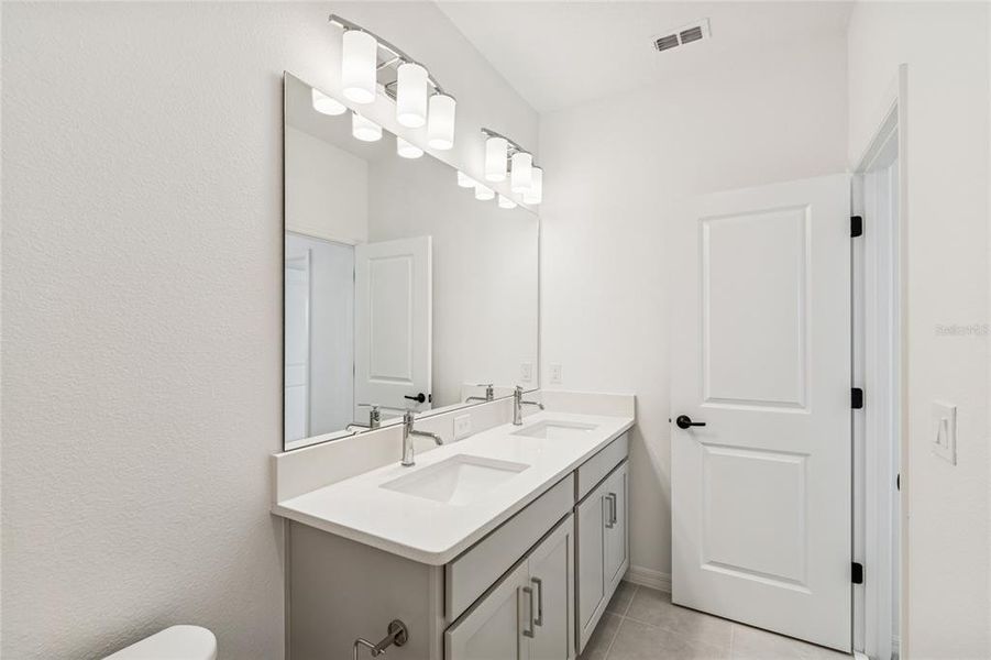 Furnished interior view inside a new home in Weslyn Park in Sunbridge 34', St. Cloud (Image 16).