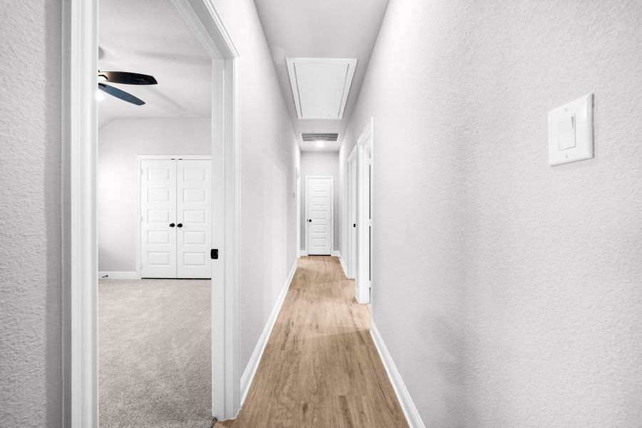 Spacious, unfurnished interior of a new home in Summerwood, Red Oak (Image 35).