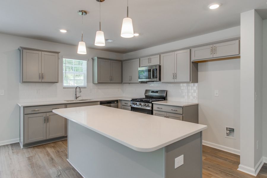 Furnished interior view inside a new home in Bluefield, Lexington (Image 8).