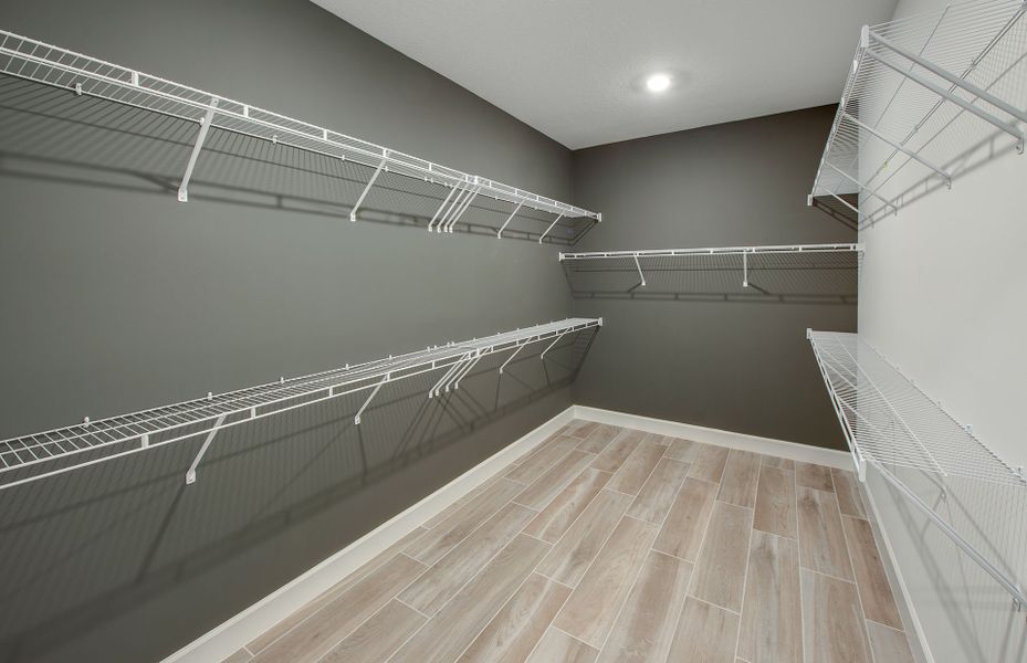 Owner's spacious walk-in closet Owner's spacious walk-in closet