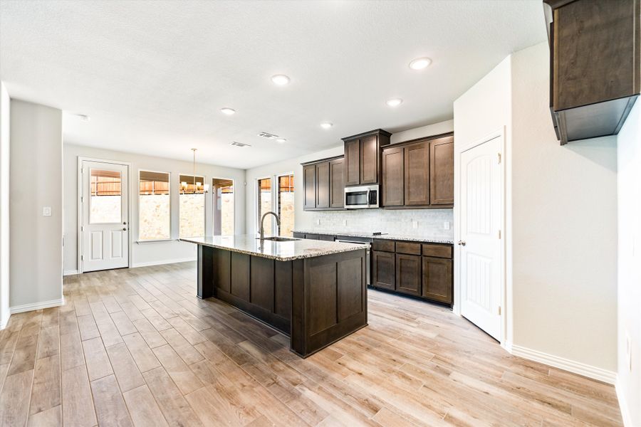 Furnished interior view inside a new home in Waterford Park, Weatherford (Image 6).