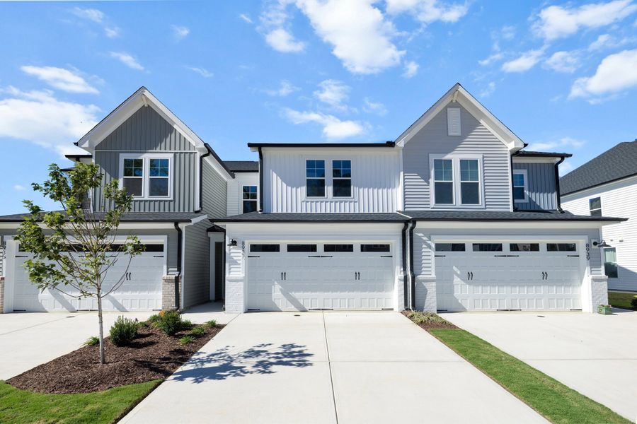 Representative exterior photo of a completed home built from the The Hemlock by RobuckHomes in Kennebec Crossing, Angier, NC (Image 35).