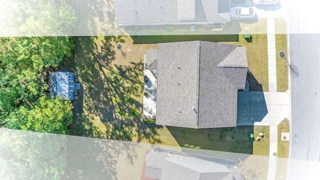 Image 39 of a home in The Ponds. Image 39 of a home in The Ponds.