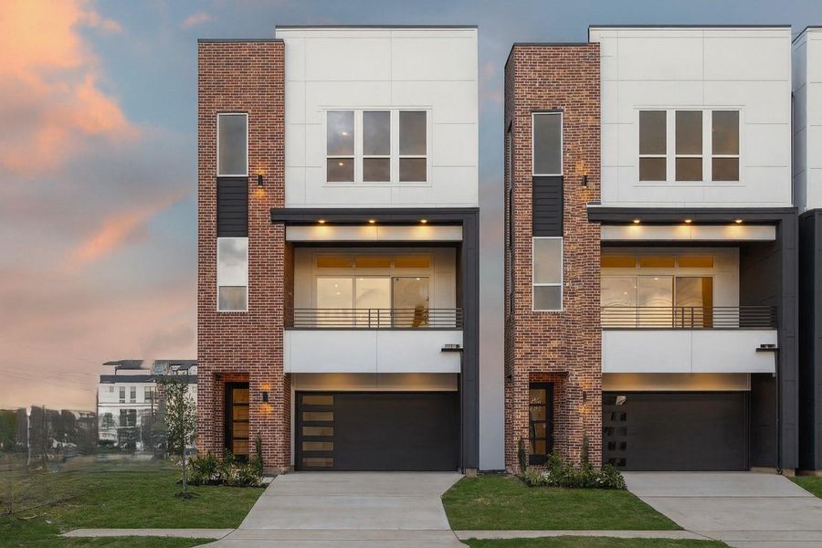 1106 Palmer Features a Private Driveway and a roof terrace on the rear facing downtown