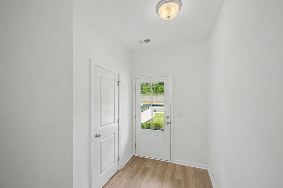 Spacious, unfurnished interior of a new home in Ironhorse, Dickson (Image 22).