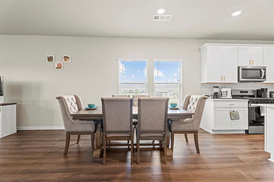 Furnished interior view inside a new home in Briarwood Hills - Highland Series, Forney (Image 14). Furnished interior view inside a new home in Briarwood Hills - Highland Series, Forney (Image 14).