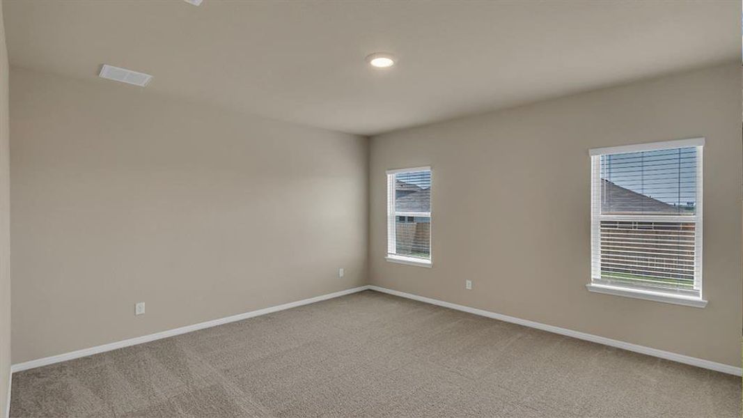 Spacious, unfurnished interior of a new home in The Preserve at Forum, Grand Prairie (Image 10). Spacious, unfurnished interior of a new home in The Preserve at Forum, Grand Prairie (Image 10).