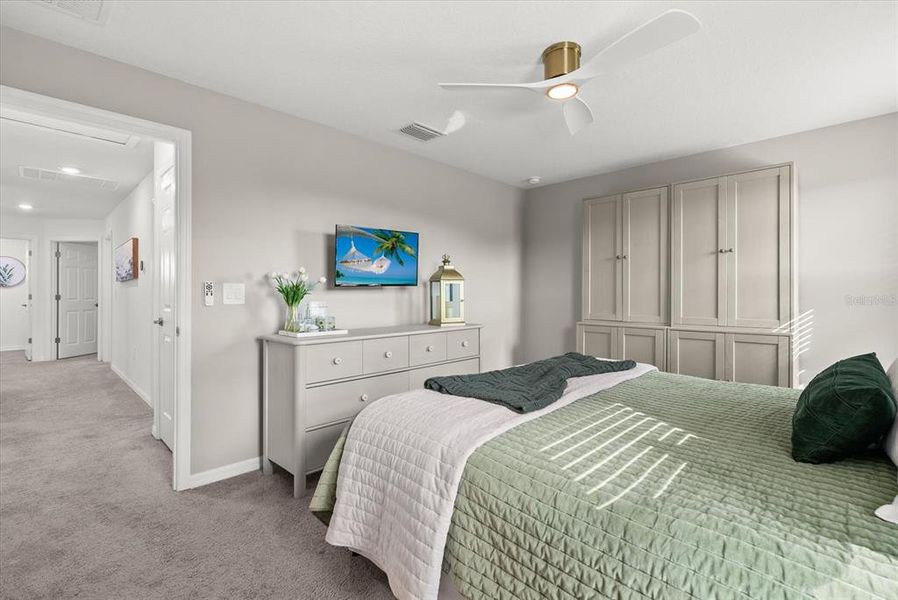 Furnished interior view inside a new home in , Sarasota (Image 35).