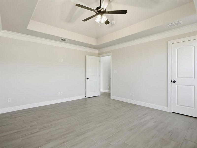Spacious, unfurnished interior of a new home in , Tolar (Image 30). Spacious, unfurnished interior of a new home in , Tolar (Image 30).