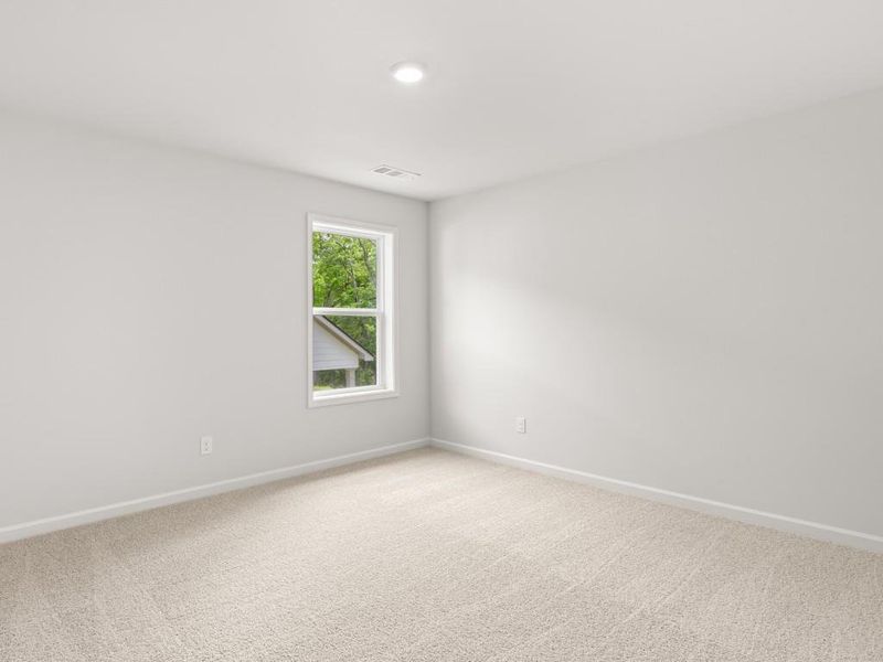 Spacious, unfurnished interior of a new home in Butner Estates, College Park (Image 19).