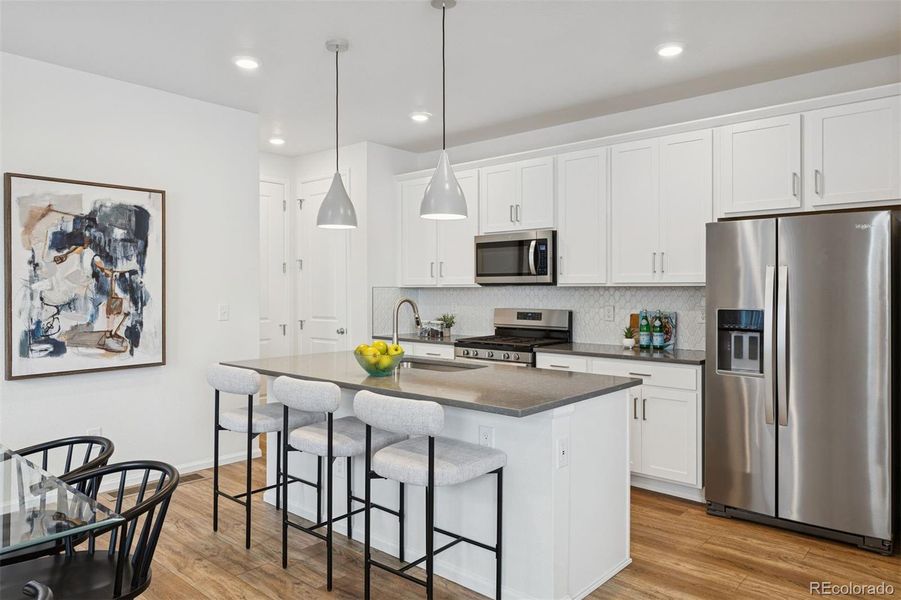 Main Level: Kitchen Main Level: Kitchen