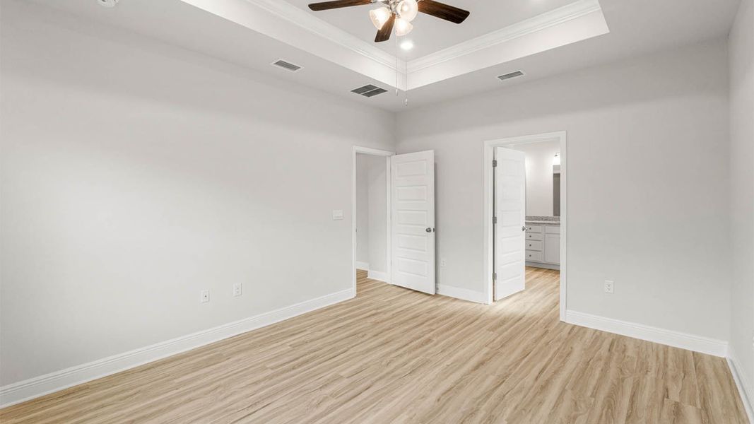 Spacious, unfurnished interior of a new home in Windmark Beach, Port Saint Joe (Image 27).