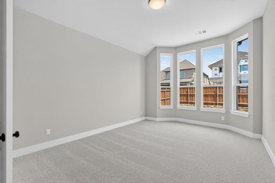 Spacious, unfurnished interior of a new home in Trinity Falls, McKinney (Image 20). Spacious, unfurnished interior of a new home in Trinity Falls, McKinney (Image 20).