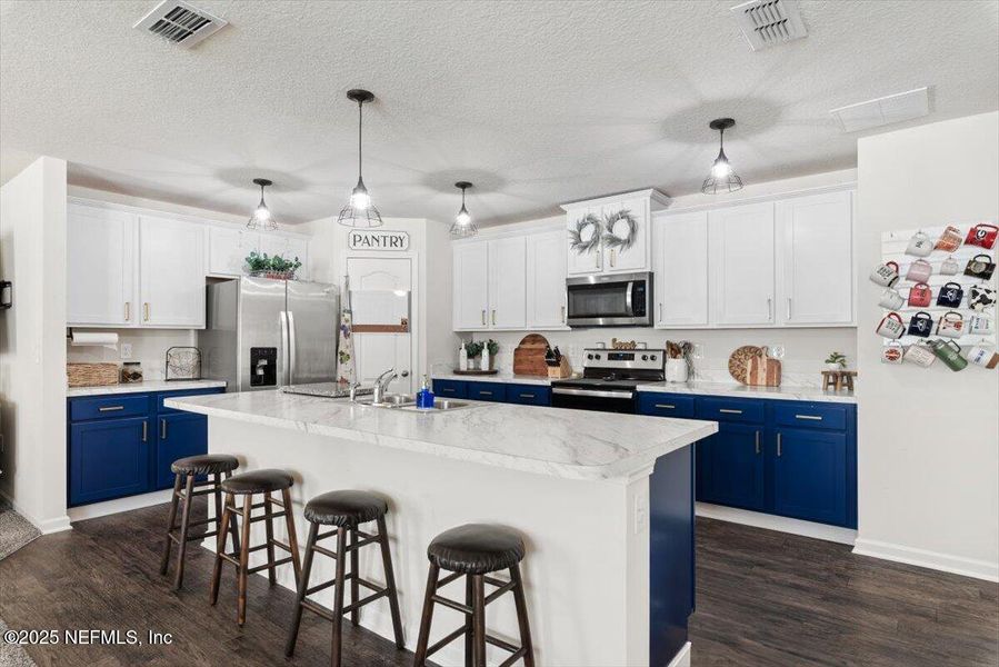 Furnished interior view inside a new home in Willow Springs, Green Cove Springs (Image 11). Furnished interior view inside a new home in Willow Springs, Green Cove Springs (Image 11).