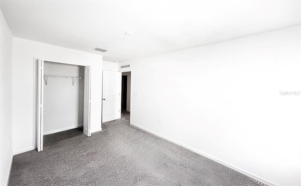 Spacious, unfurnished interior of a new home in , Winter Haven (Image 15).