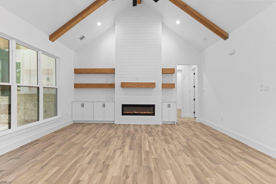 Spacious, unfurnished interior of a new home in , New Caney (Image 22).