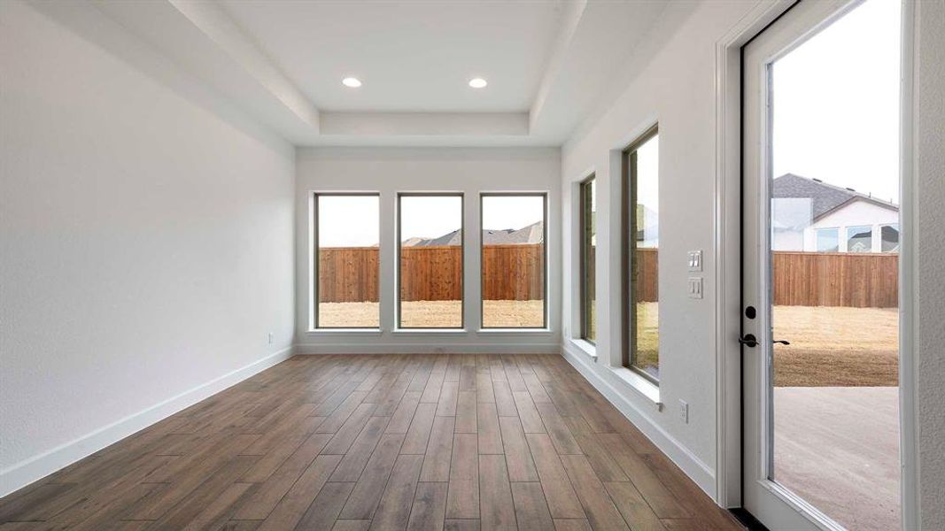 Spacious, unfurnished interior of a new home in Sonoma Verde, McLendon-Chisholm (Image 20).