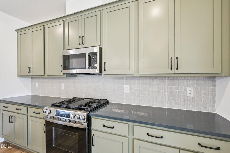 16-web-or-mls-N Stone Ml Trl-S2803-016