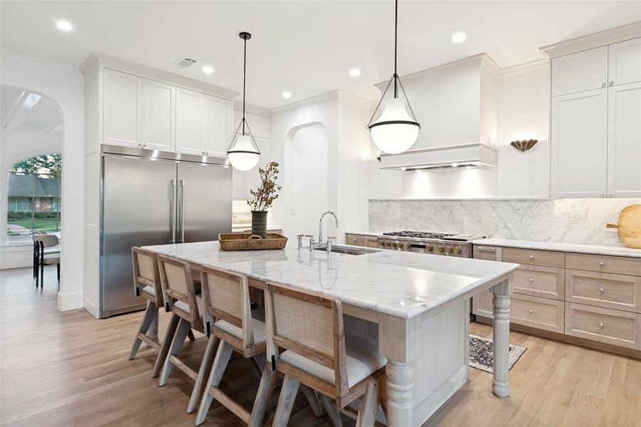 Furnished interior view inside a new home in , Richardson (Image 38).