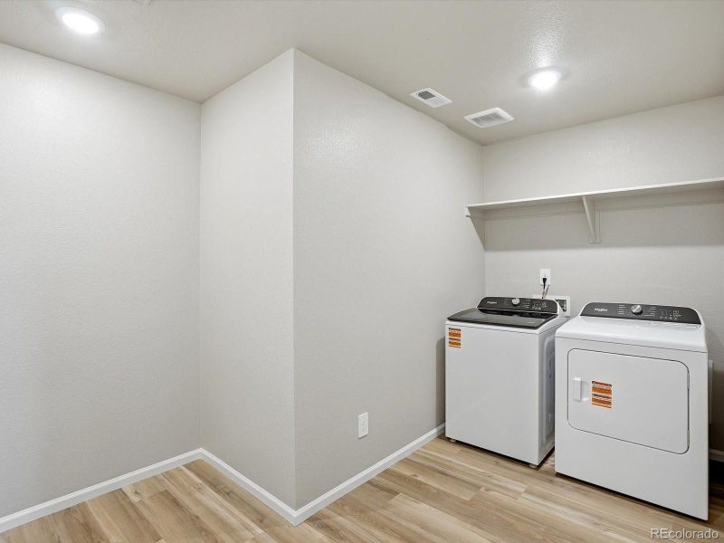 Spacious, unfurnished interior of a new home in , Commerce City (Image 21).