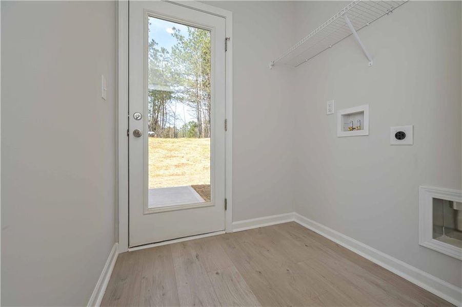 Spacious, unfurnished interior of a new home in , Villa Rica (Image 20). Spacious, unfurnished interior of a new home in , Villa Rica (Image 20).