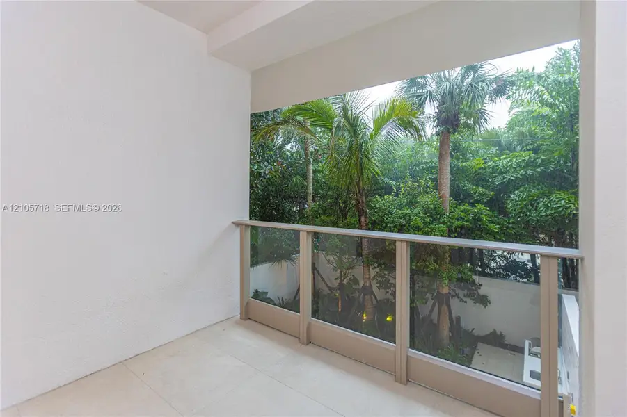 Master bedroom, balcony