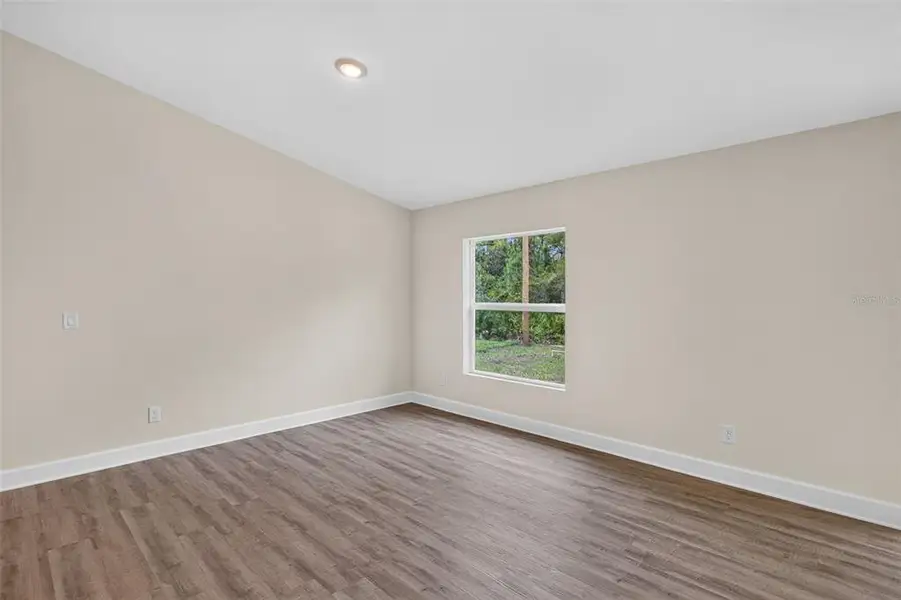 Spacious, unfurnished interior of a new home in , Port Charlotte (Image 22). Spacious, unfurnished interior of a new home in , Port Charlotte (Image 22).