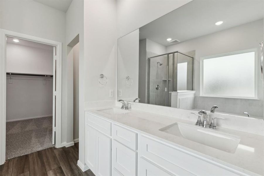 Furnished interior view inside a new home in Bellagio, Forney (Image 6). Furnished interior view inside a new home in Bellagio, Forney (Image 6).